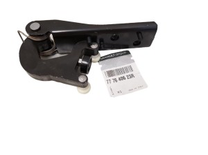 Prowadnica Drzwi Rolka Środkowych Drzwi Prawych Renault Master Movano 777640623R Nowy Oryginał OE