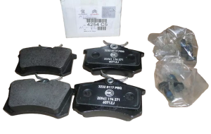 Klocki Hamulcowe Tył Citroen Peugeot 4254C5 Nowy Oryginał OE
