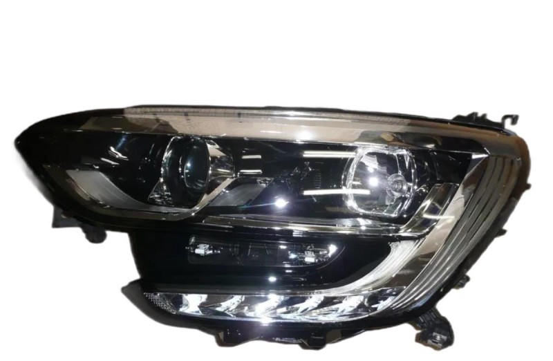 REFLEKTOR LEWY PRZOD RENAULT MEGANE IV 260609169R IDEALPARTS.PL