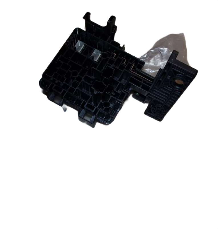 243516967R (3).png