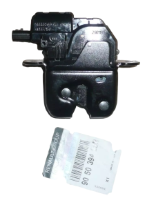 Zamek Bagażnika Renault Captur 905039428R  Nowy Oryginał OE