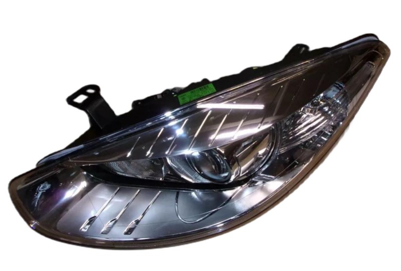 REFLEKTOR LEWY PRZÓD RENAULT FLUENCE 260608653R  IDEALPARTS.PL