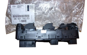 Przycisk Szyby Citroen Berlingo III 98421760ZD Nowy Oryginał OE