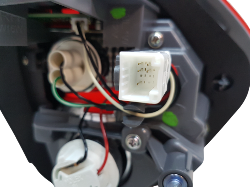 265505730R idealparts (3).jpg