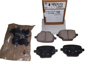 Klocki Hamulcowe Peugeot Partner Citroen Berlingo 1688139780 Nowy Oryginał OE