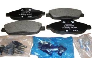 Klocki Hamulcowe Przód 1613259380 Peugeot 308 / 3008 / 408 Nowy Oryginał OE