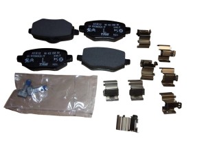 Klocki Hamulcowe Tył 1680301680 Peugeot 208 / 2008 Nowy Oryginał OE