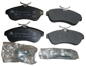 Klocki Hamulcowe Przód Citroen C2 / C3 / C3 II Przód 1.6 16V 1611334680 Nowy Oryginał OE