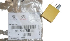 PRZEKAŹNIK ELEKTRYCZNY  CITROEN 9673062180