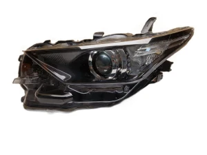 Reflektor Lewy 81150-02K30 Toyota Auris E18 Oryginał OE (1)