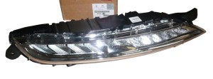 Reflektor Lampa Prawy Przód  Citroen C4 Picasso II 9833403980 Nowy Oryginał OE 