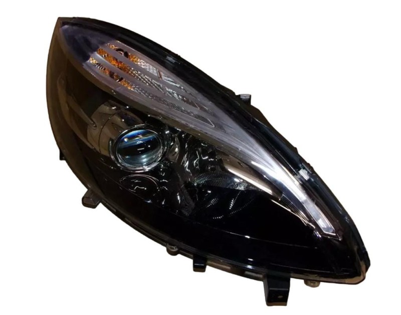Reflektor Lampa Prawy Przód Renault Scenic 260108453R