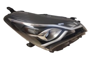 Reflektor Prawy Toyota Yaris III 81130-0DJ90 Oryginał OE 