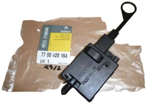 Zamek Wlewu Paliwa Renault 7700420164 Nowy Oryginał OE